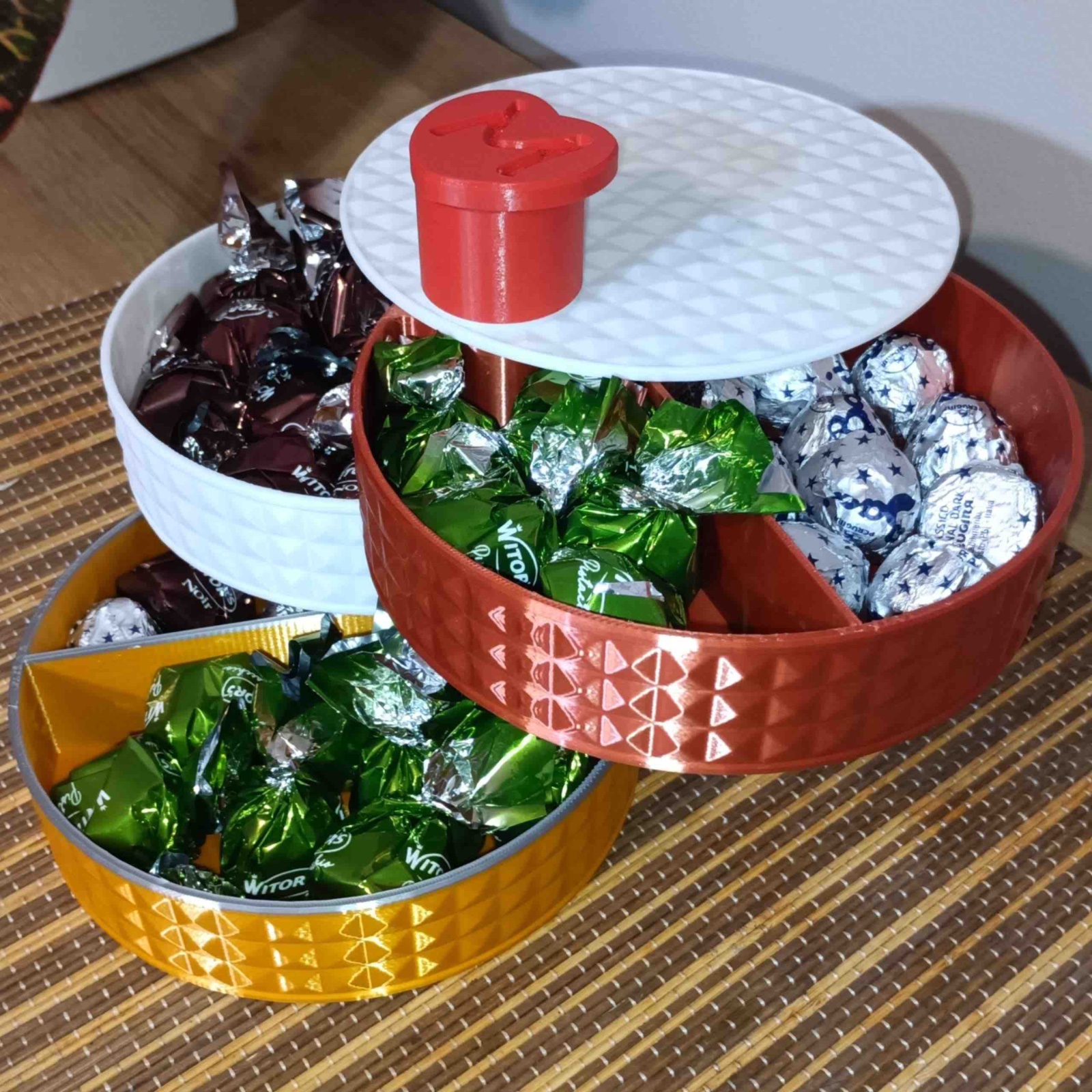 صندوق الحلويات